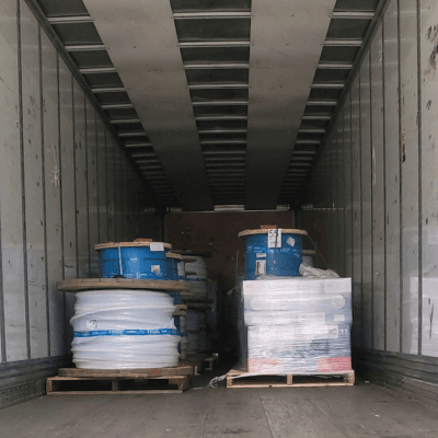 Curri Middle Mile Delivery delivery service vehicle in action