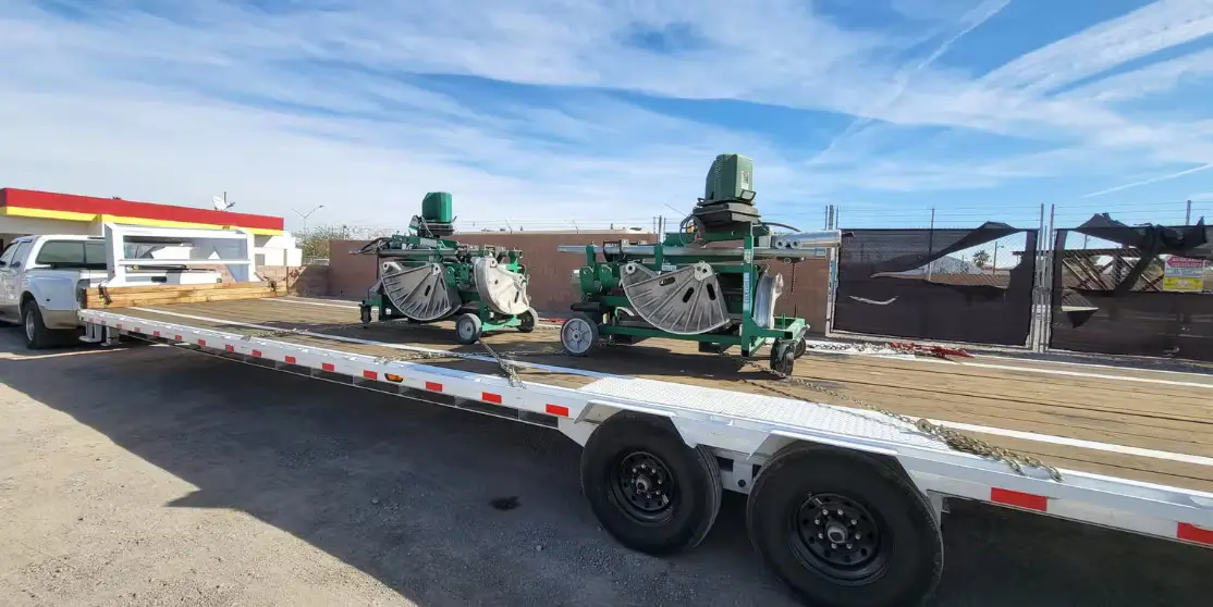 Heavy equipment delivery guide: managing construction equipment delivery efficiently