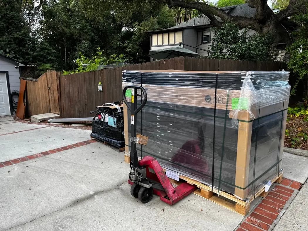 Last-Mile Logistics Challenges of Large-Scale Solar Projects