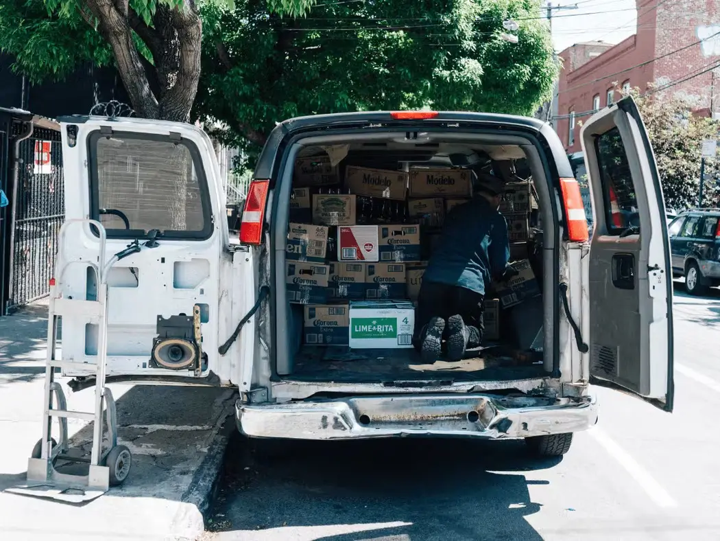 How to Use Your Own Truck for Delivery Jobs With No CDL