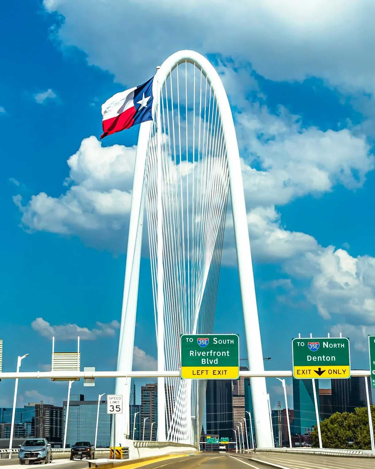 Curri last-mile building materials delivery in Dallas